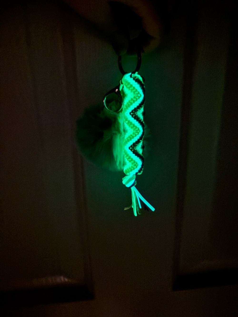Tropical Current Keychain - Picture 4 of 5